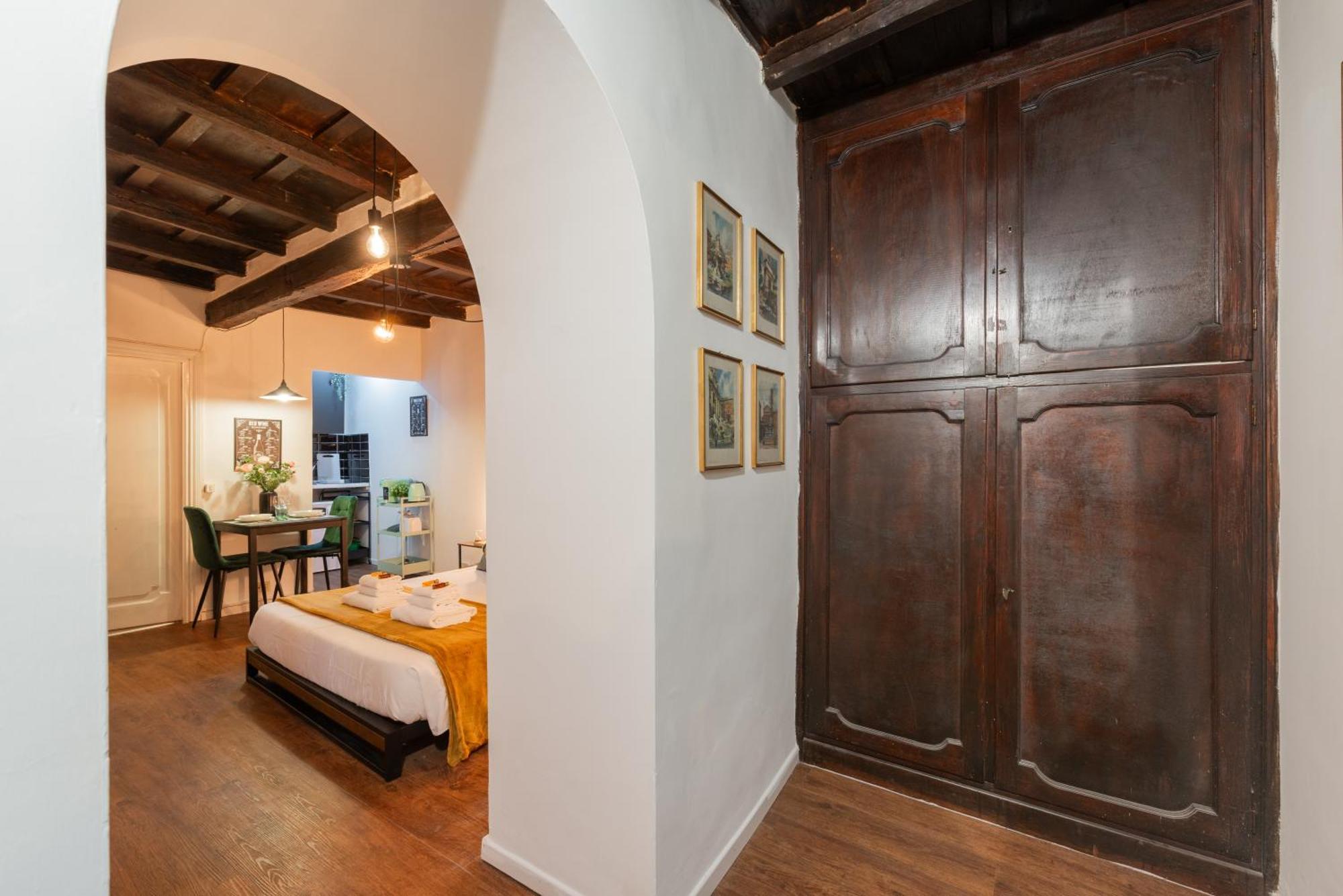 Studio Campo De' Fiori Рим Екстериор снимка